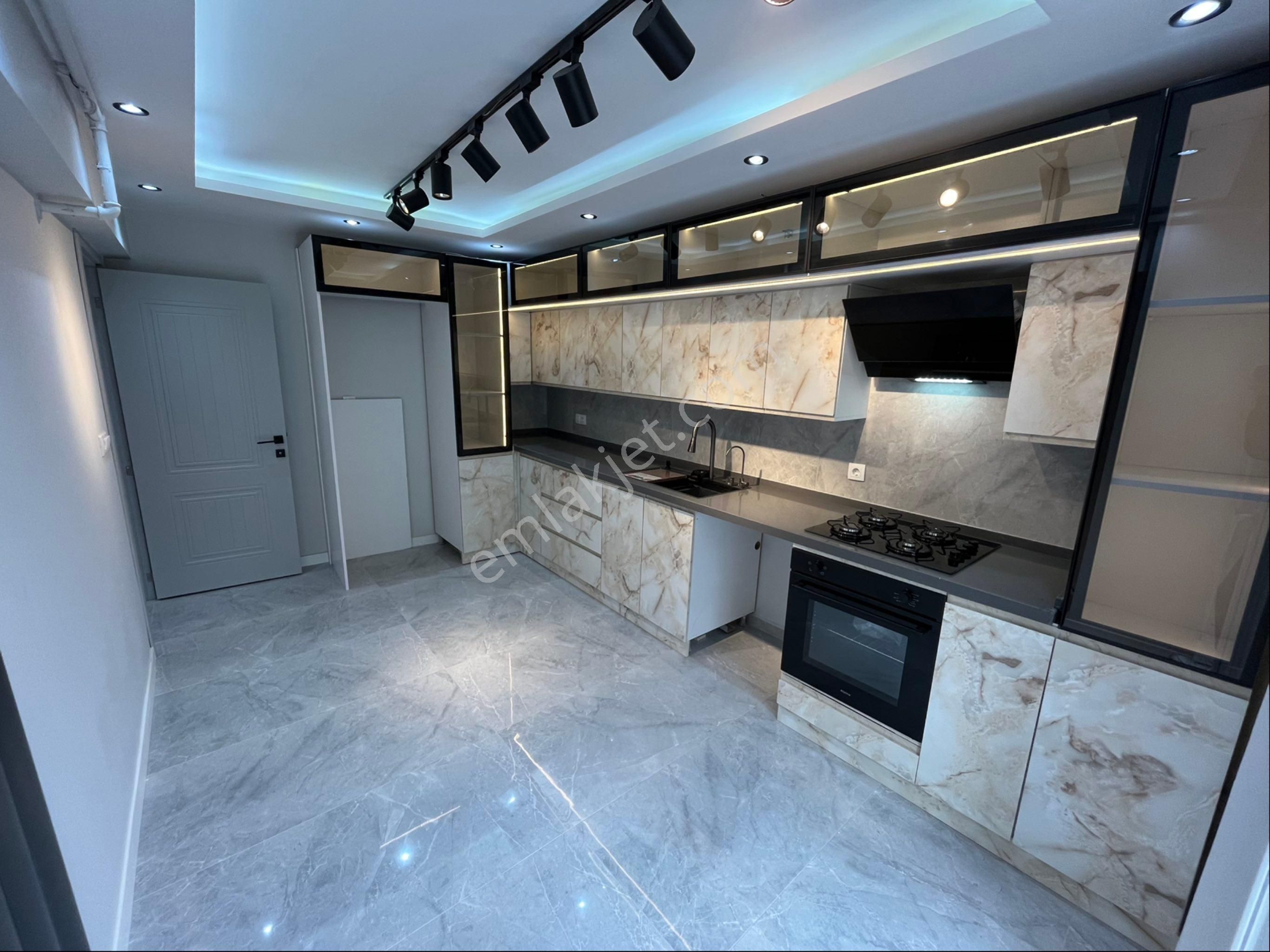 manisa-yunusemre-yeni-mah-ultra-luks-3-1-arakat-satilik-daire